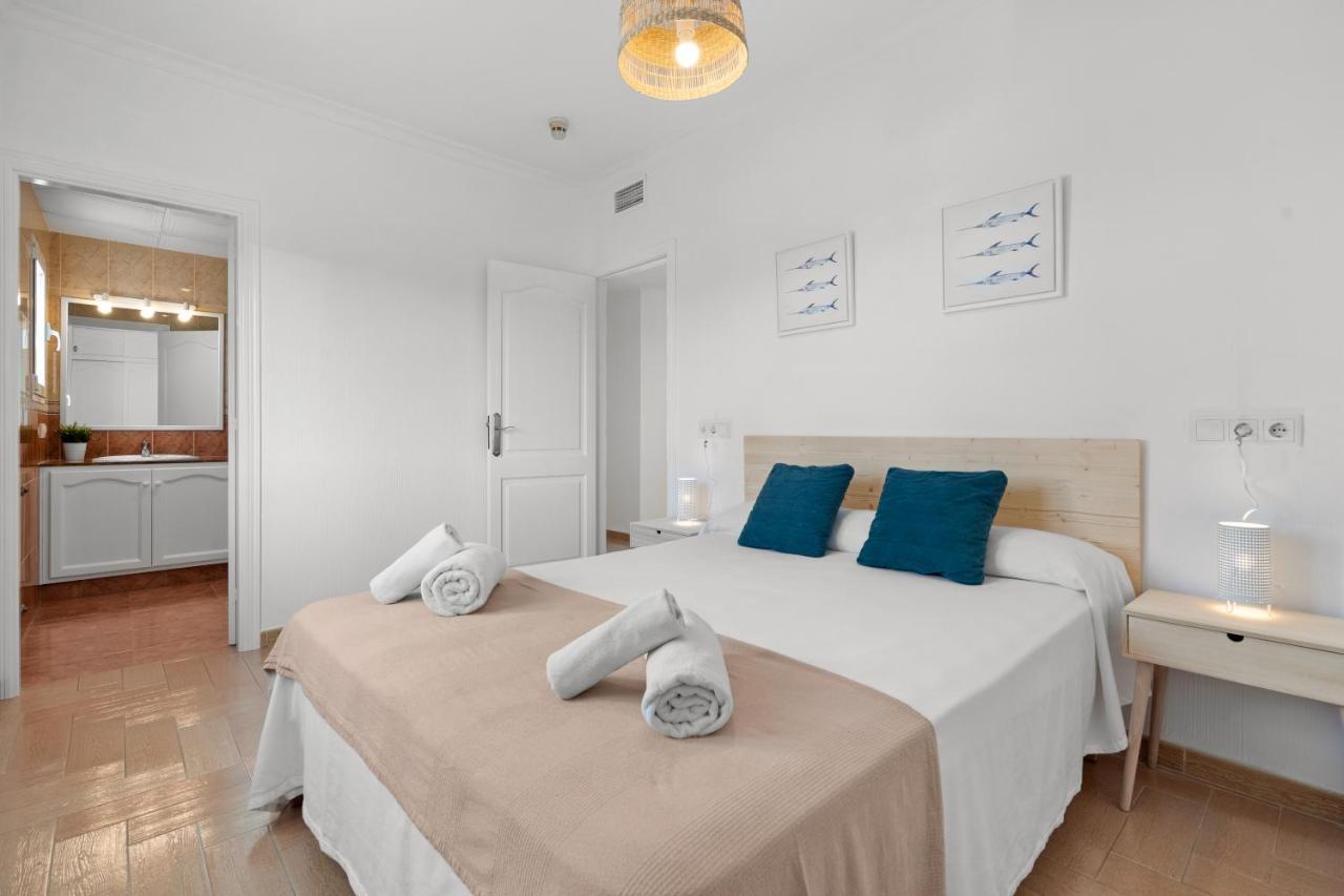 Punta Prima Apartments Экстерьер фото