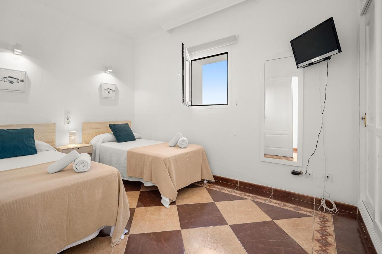 Punta Prima Apartments Экстерьер фото
