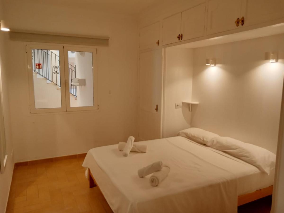 Punta Prima Apartments Экстерьер фото